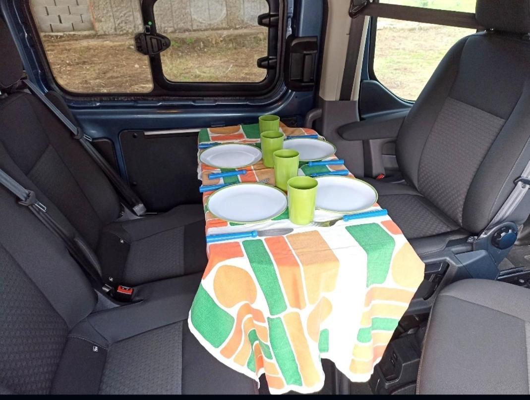 Camping Ford Transit Custom Camper