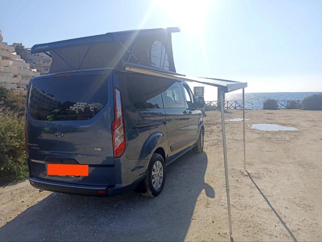 Ford Transit Custom Camper Campeggio *